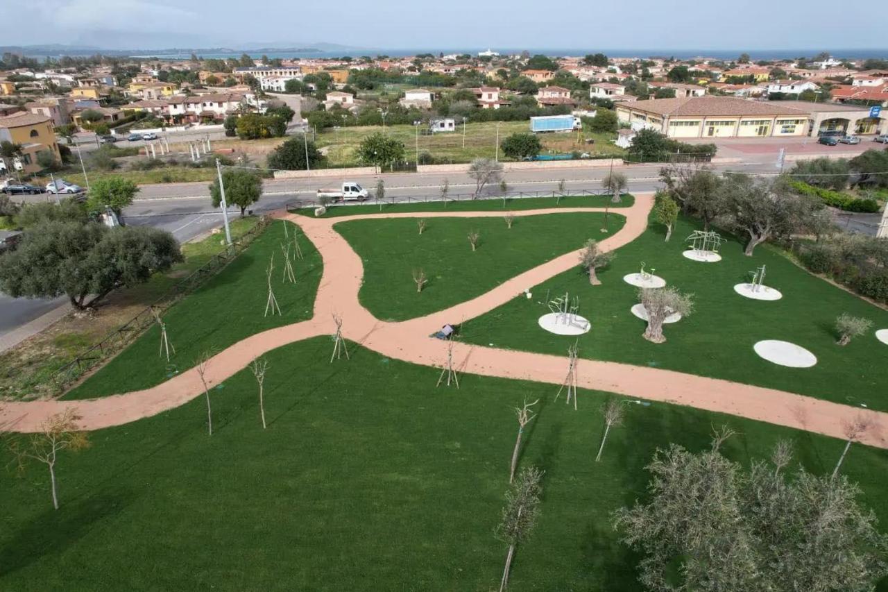 Appartamento Sette Posti Vicino Al Centro Di San Teodoro San Teodoro  Luaran gambar